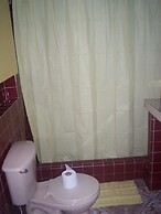 Hostal White House