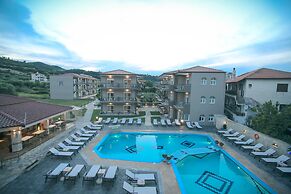 Royal Hotel and Suites
