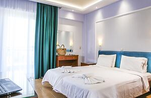 Royal Hotel and Suites