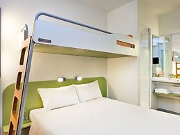 ibis budget Leeds Centre Crown Point Road