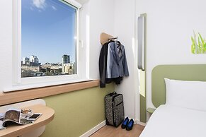 ibis budget Leeds Centre Crown Point Road