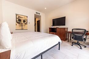 Laguna Shores Resort