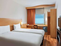 ibis Izmir Alsancak