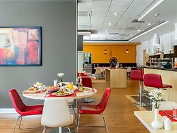 ibis Izmir Alsancak