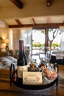 Cnaan Village - Boutique and Spa Villa