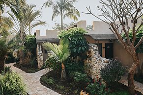 Cnaan Village - Boutique and Spa Villa