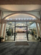 Ararat Hotel