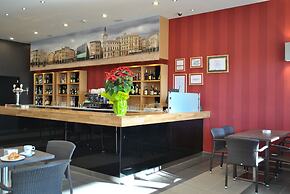 Brea's Hotel