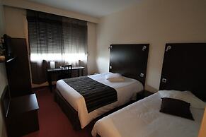 Adonis Lyon Est Hôtel Artys