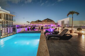 Soho Playa Hotel