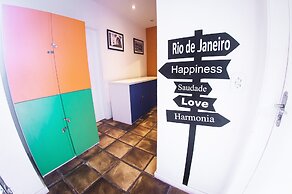 Bamboo Rio Hostel