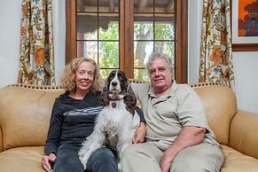 Inn on La Loma Plaza