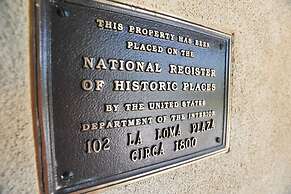 Inn on La Loma Plaza