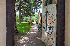 Inn on La Loma Plaza