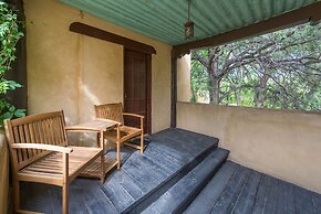 Inn on La Loma Plaza