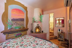 Inn on La Loma Plaza