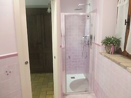 All'Ombra di San Damiano