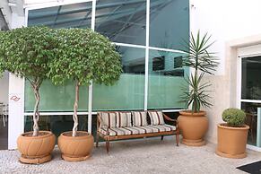 Vitória Hotel Residence Newport