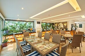 Orchid Garden Suites