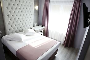 Hotel Phenix
