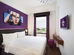 Fame Hotel Gading Serpong