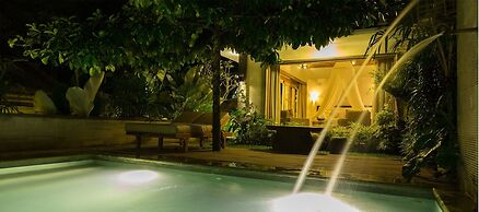 Jiwa Klusa Luxury Villa