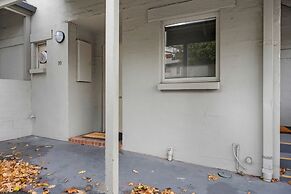 Elphin Motel & Serviced Apartments