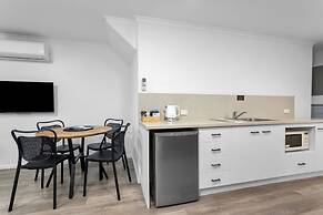 Elphin Motel & Serviced Apartments