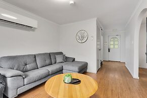 Elphin Motel & Serviced Apartments