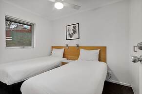 Elphin Motel & Serviced Apartments