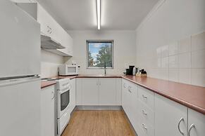 Elphin Motel & Serviced Apartments