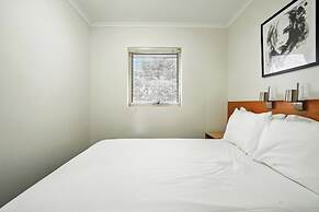 Elphin Motel & Serviced Apartments
