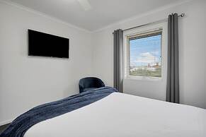 Elphin Motel & Serviced Apartments