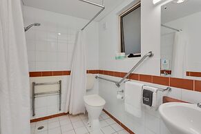 Elphin Motel & Serviced Apartments