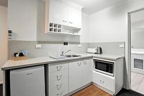 Elphin Motel & Serviced Apartments