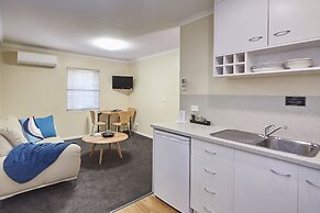 Elphin Motel & Serviced Apartments