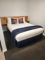 Elphin Motel & Serviced Apartments