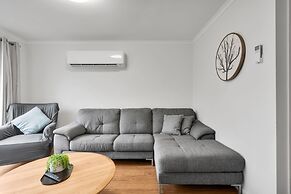 Elphin Motel & Serviced Apartments
