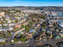 Elphin Motel & Serviced Apartments