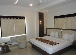 Hotel Maniram Palace