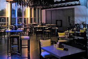 Renaissance Cairo Mirage City Hotel