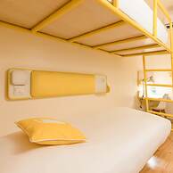 Bloomrooms @ New Delhi Railway Station