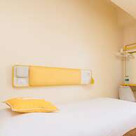 Bloomrooms @ New Delhi Railway Station