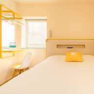 Bloomrooms @ New Delhi Railway Station