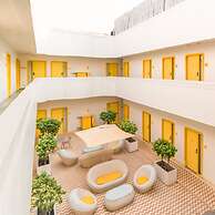 Bloomrooms @ New Delhi Railway Station