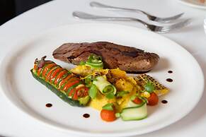 The Singular Santiago