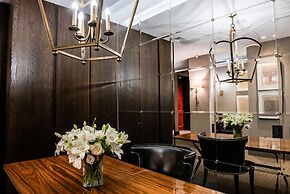 The Singular Santiago