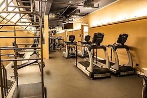 The Singular Santiago