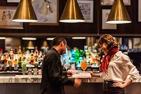 The Singular Santiago