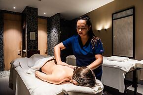 The Singular Santiago